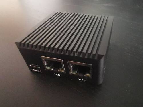 nanopi_r2s.jpg